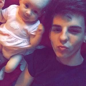 Meet your Posher, Kenny